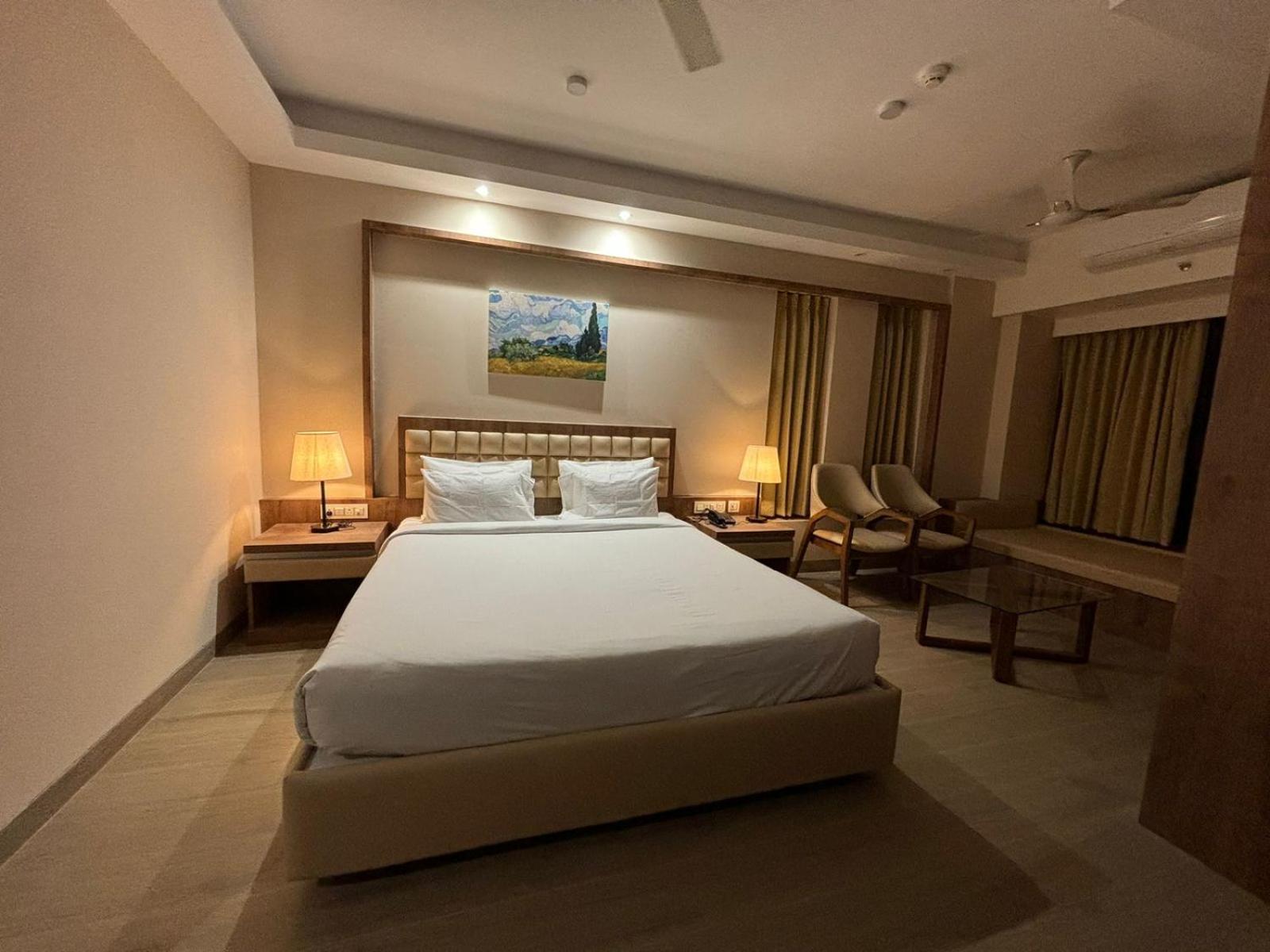 The Pearl Club Resort Shānti Niketan Eksteriør bilde