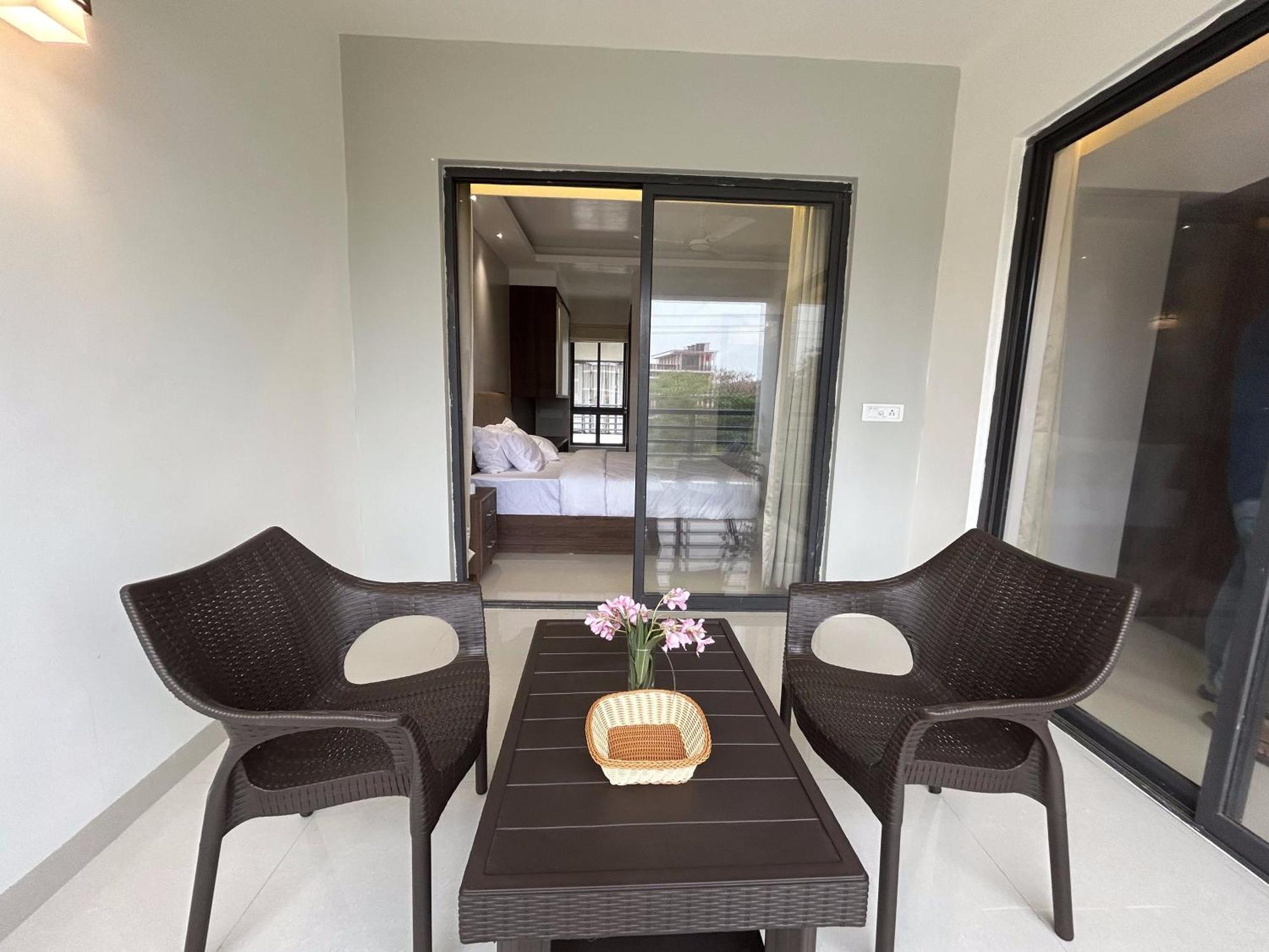 The Pearl Club Resort Shānti Niketan Eksteriør bilde